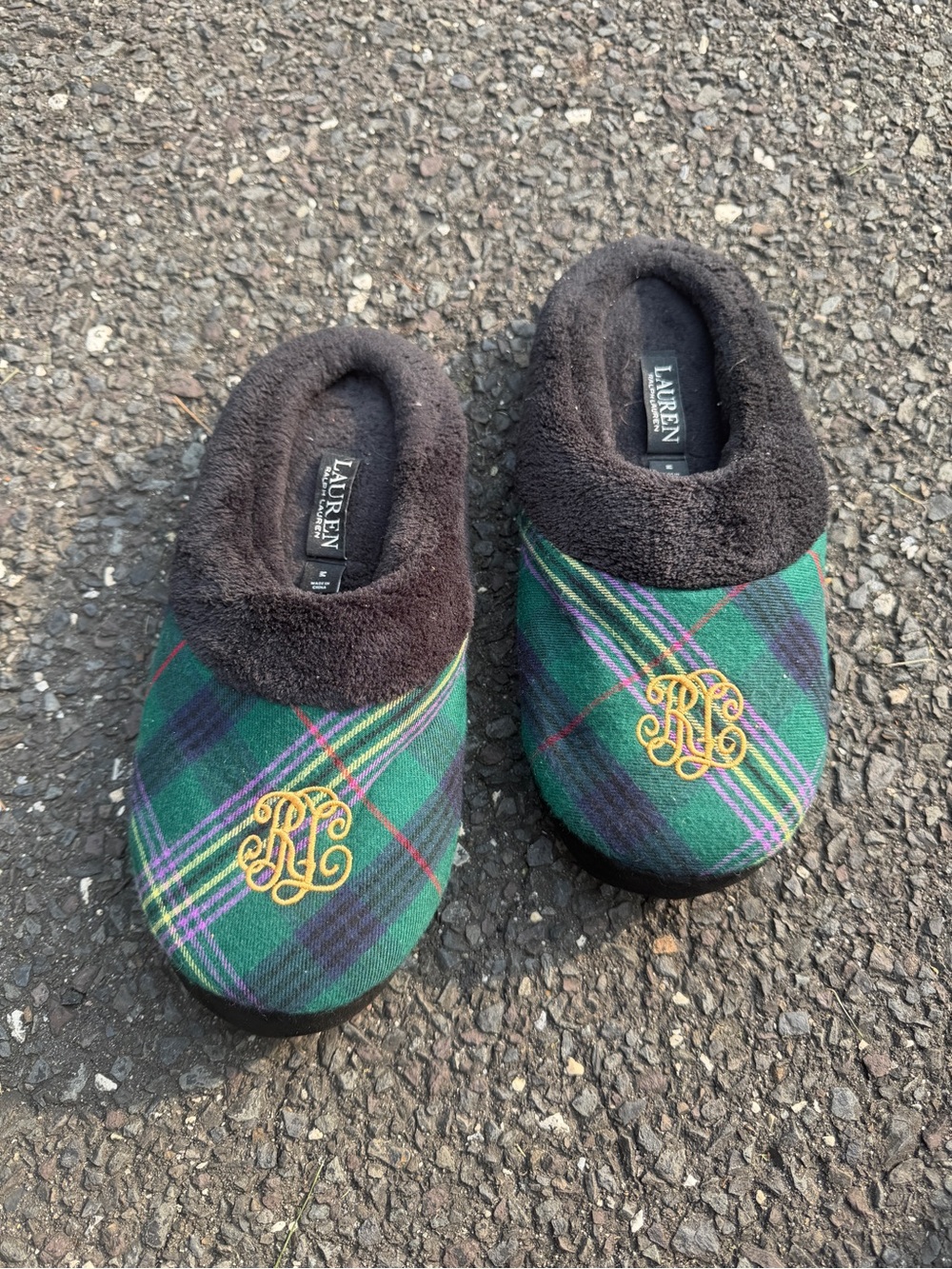 Lauren‎ Ralph Lauren Green Plaid Kids Slip-On Slippers with Gold Monogram